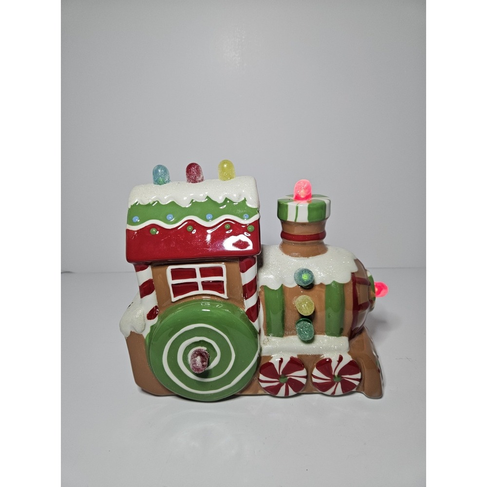Hallmark 2011 Christmas Express Holiday Blinking Light Sound Musical Train New‎